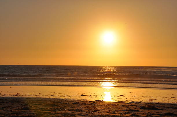 istock Sunset over the Pacific Ocean at Cardiff State Beach, California 467733062