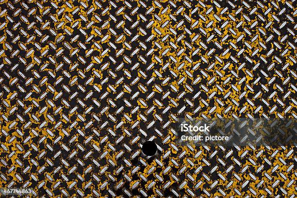 Foto de Chapa Estriada e mais fotos de stock de Abstrato - Abstrato, Amarelo, Anti-higiênico