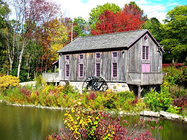 old mill - waterloo region photos et images de collection