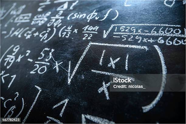 黒板 - 数学のストックフォトや画像を多数ご用意 - 数学, 数学記号, 数式