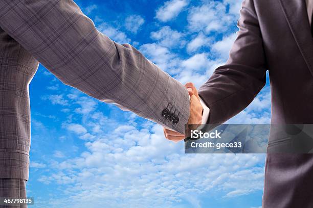 Business Deal Stockfoto und mehr Bilder von Abmachung - Abmachung, Anzug, Ausverkauf