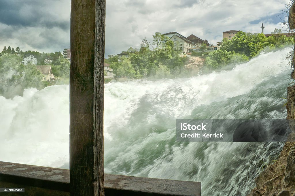 Wasser den Rheinfall von Schaffhausen - Lizenzfrei Balkon Stock-Foto