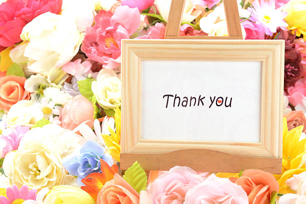 Message board with many flowers, thank you Message board with many flowers, thank you 文章 stock pictures, royalty-free photos & images