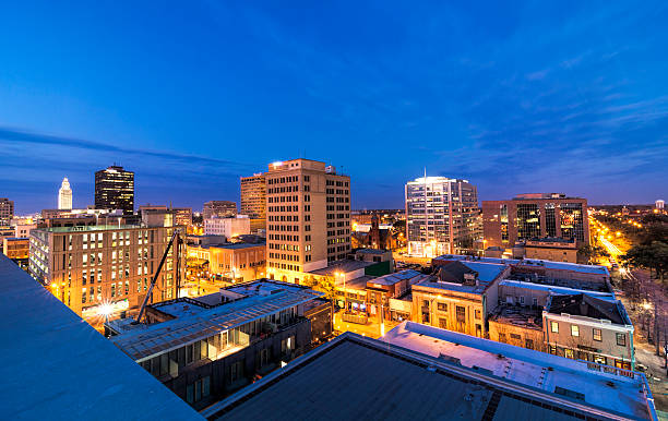 Baton Rouge Downtown Night view of Baton Rouge, LA baton rouge stock pictures, royalty-free photos & images