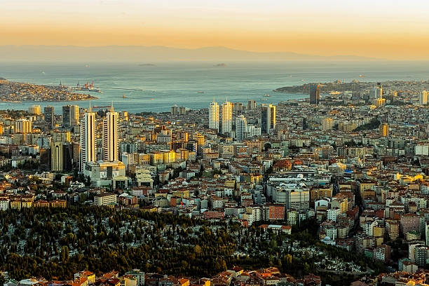Sunset time in Istanbul Aerial view of Istanbul from skyscraper. maidens tower turkey photos stock pictures, royalty-free photos & images