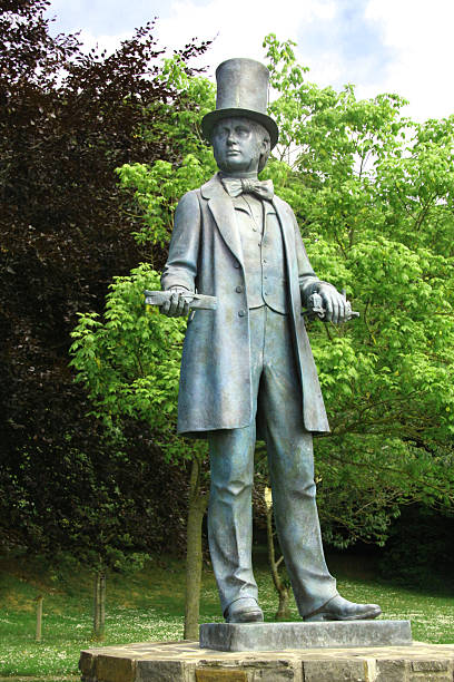 istock Isambard Kingdom Brunel Statue 467917799