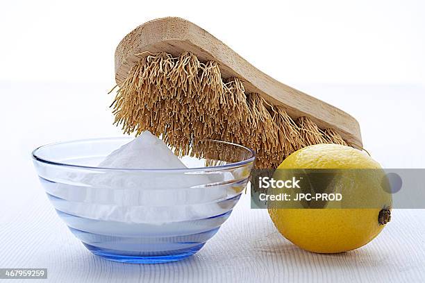 A Brush Cleaning With Natural Everyday Products Stock Photo - Download Image Now - Baking Soda, Cleaning, Lemon - Fruit