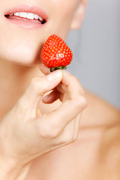 istock Woman in beauty style pose 467974514