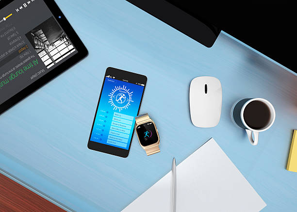 Smart watch synchronizing with fitness watch