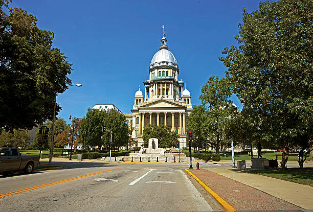istock Capitol Building - State of Illinois, USA 467994006