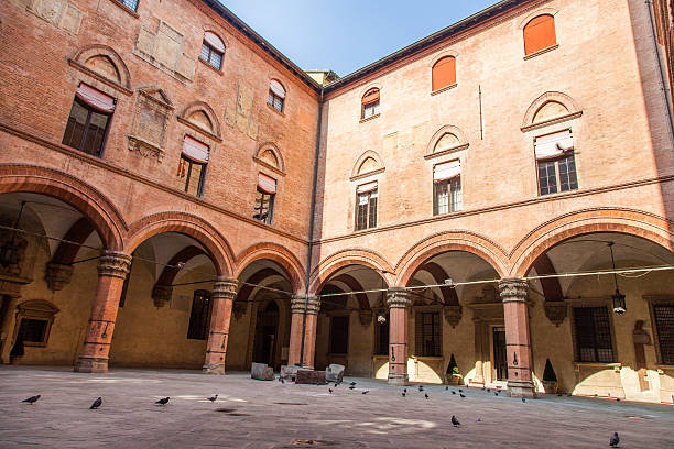 istock Square in Bologna - Italy 468098614
