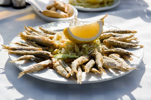sardele - fried seafood zdjęcia i obrazy z banku zdjęć