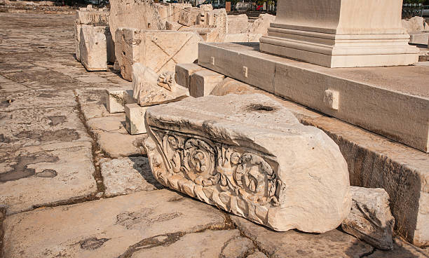 istock Ancient Greek ruins at the archaeological place of Ancient Elevs 468107678