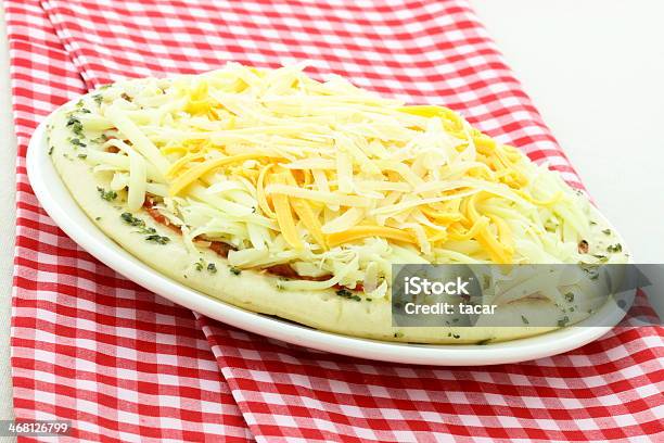 https://media.istockphoto.com/id/468126799/photo/raw-italian-cheese-pizza.jpg?s=612x612&w=is&k=20&c=UZuGrmu7jIOXg4I8XU6Zyiy0wCZ0xOJAagQfsl0koEg=