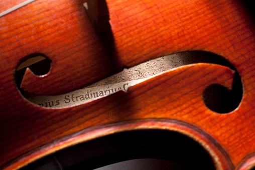 Original Stradivarius violin. Particular label.