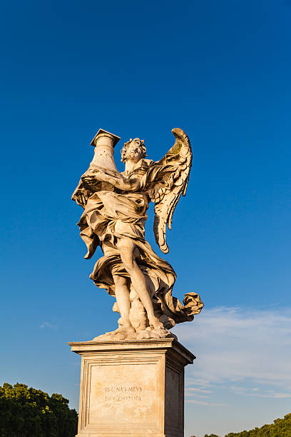 istock Statue of angel 468150674