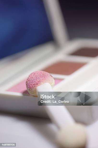 Macro Kit Eye Shadow 3 Colors Sponge Brush Stock Photo - Download Image Now - 2015, Beauty, Beauty Product