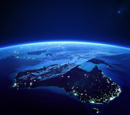 Australia con luces de la ciudad desde el espacio en la noche photo
