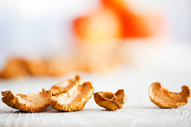 fraîche et pommes - dried fruit variation healthy eating snack photos et images de collection