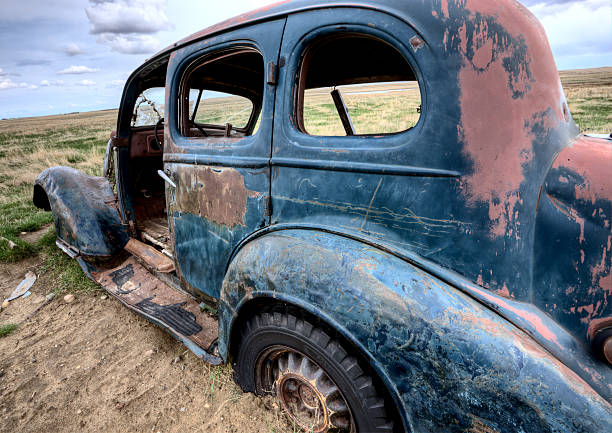 istock Abandoned Vehicle Prairie 468265173