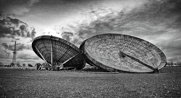 royal air force stenigot chain domu radar station, lincolnshire wolds - radar station zdjęcia i obrazy z banku zdjęć