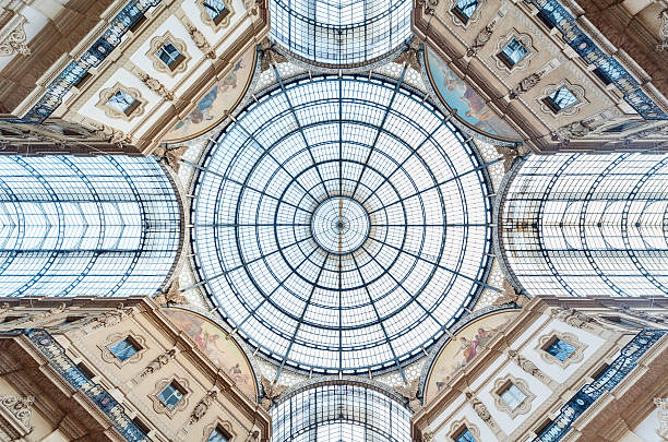 dôme  - galleria vittorio emanuele ii photos et images de collection