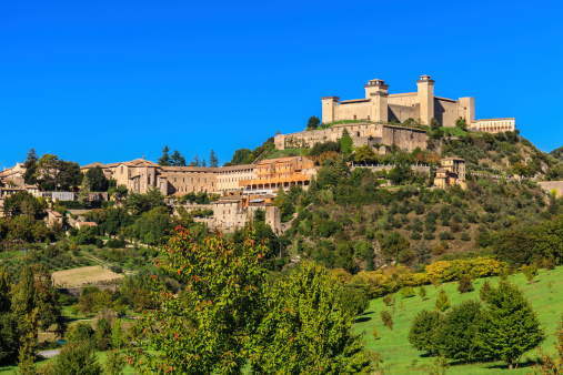 Rocca Albornoziana, Spoleto, Italia photo