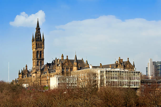 istock Glasgow University with the modern School of engineering building 468353338