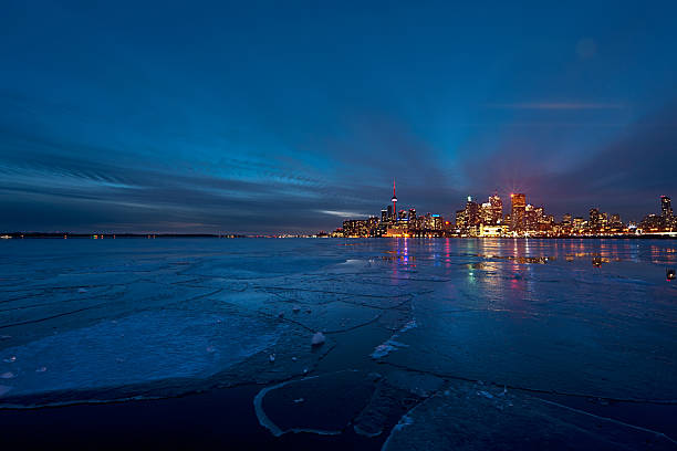 istock Toronto's CN-Tower in Winter 468375580