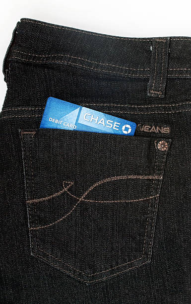 dkny jeans & chase - named financial services company - fotografias e filmes do acervo