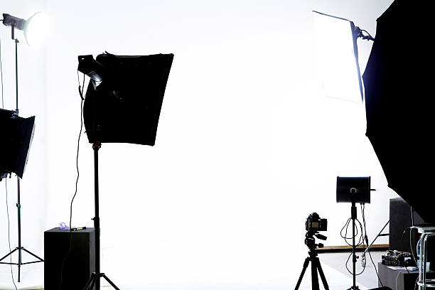 Studio lights in front of a white background Inside of studio ready for shooting filming photos stock pictures, royalty-free photos & images