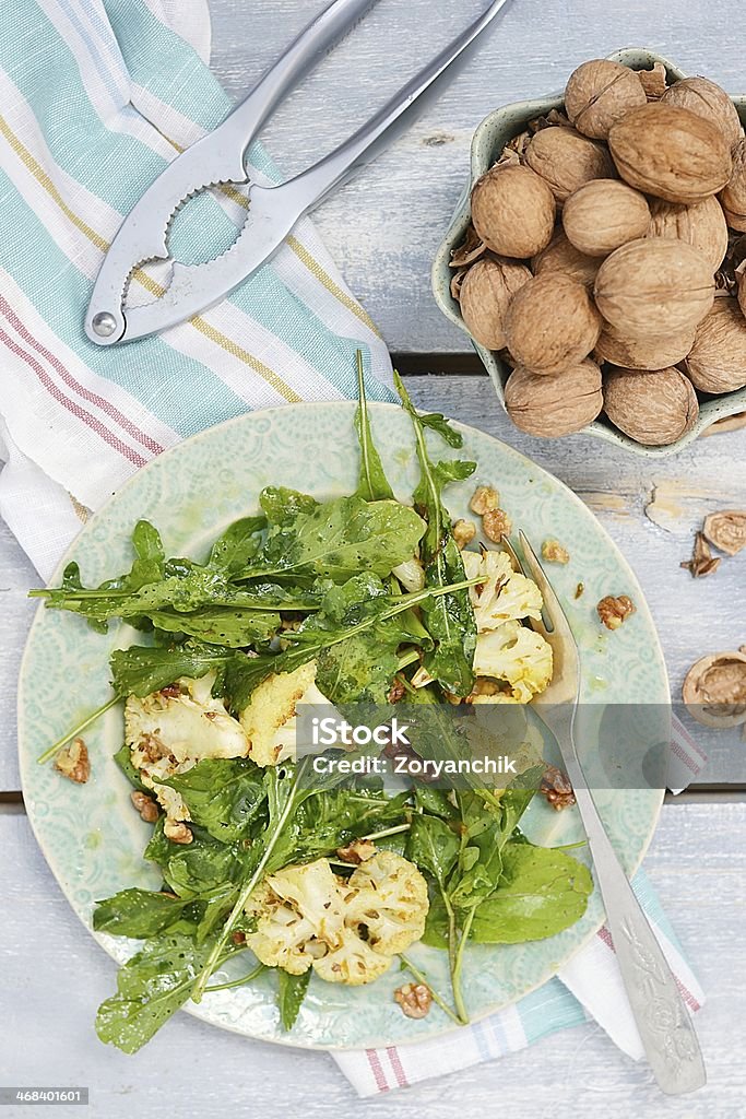 Blumenkohl und Rucola-Salat - Lizenzfrei Blumenkohl Stock-Foto