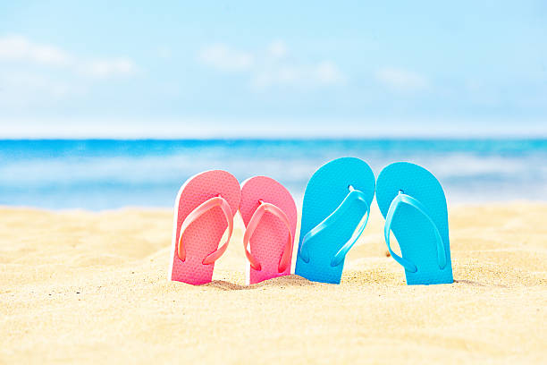 istock Couple Romantic Beach Holiday Vacation, Flip-flops on Sand 468420532
