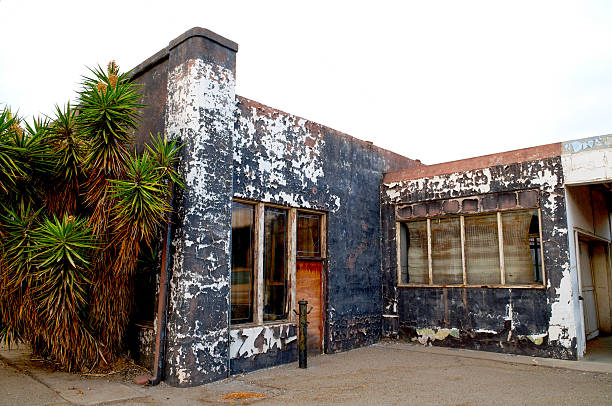 Opuszczony Stacja benzynowa w Kalifornii. – zdjęcie