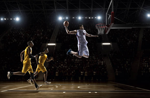 베스킷볼 게임 - basketball sport basketball player slam dunk 뉴스 사진 이미지