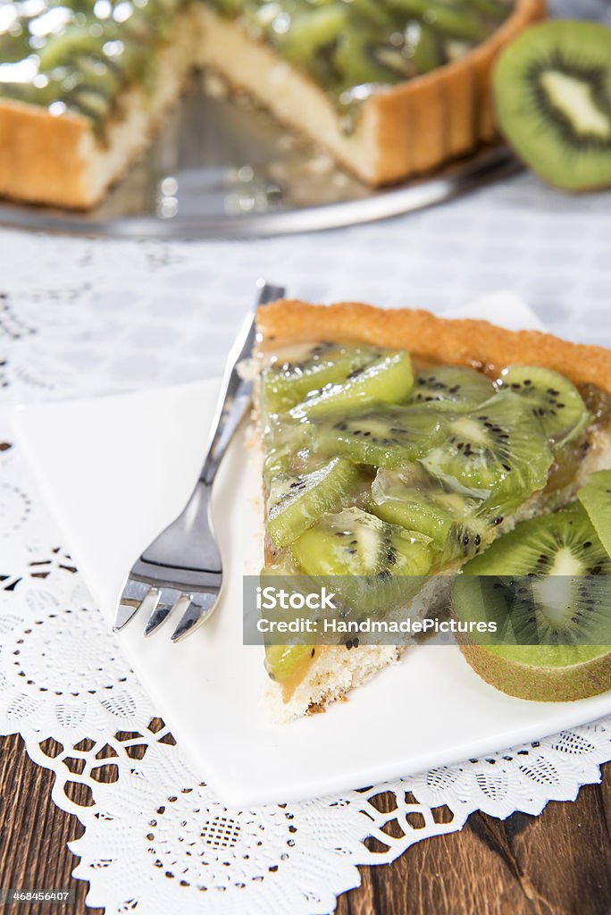 Trozo de tarta de Kiwi - Foto de stock de Al horno libre de derechos