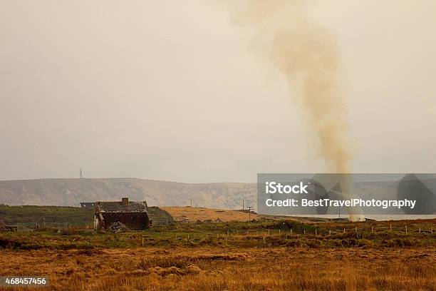 Fumo Zolla In Valentia Isola Anello Di Kerry - Fotografie stock e altre immagini di 2015 - 2015, Anello di Kerry, Composizione orizzontale