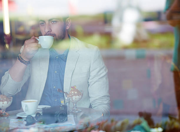istock Tourist at cafe 468460003
