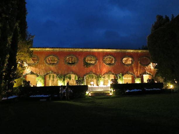 orangery em italiano villa - villa italian culture facade ornamental garden imagens e fotografias de stock