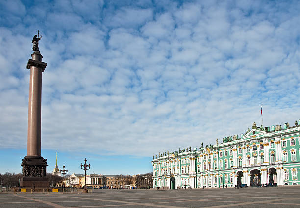 palace square, st. petersburg/дворцовая площадь, санкт-петербург - санкт петербург fotografías e imágenes de stock