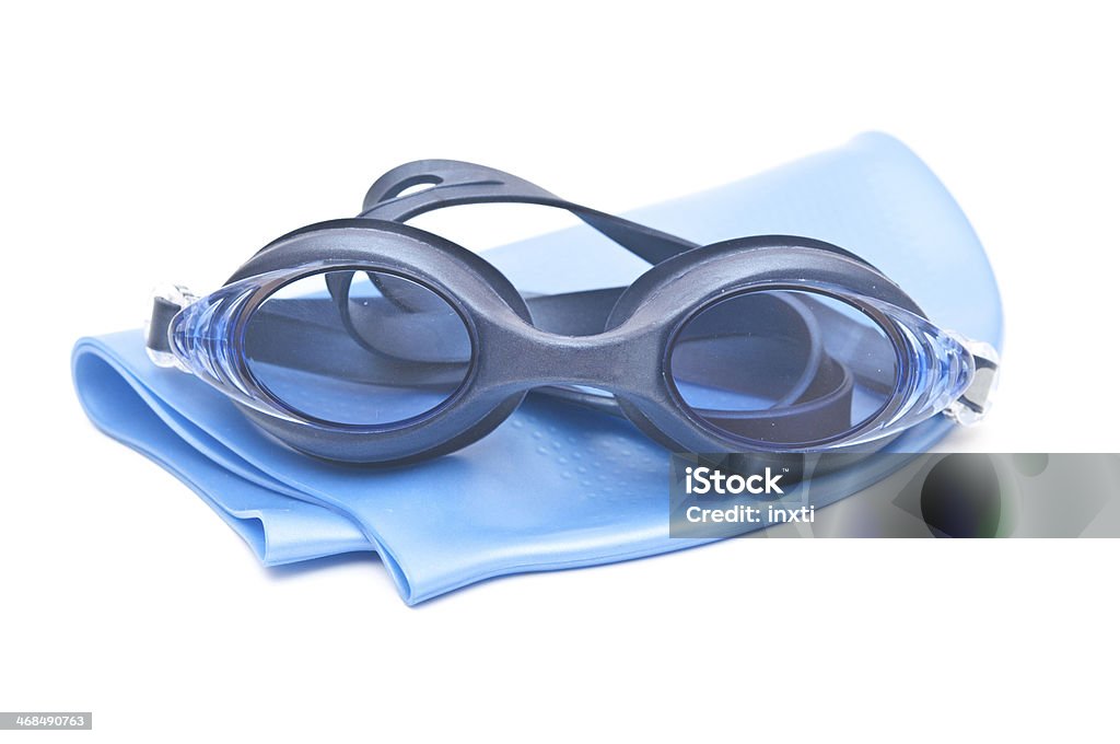 Blue Bonnet de bain et lunettes isolé sur blanc - Photo de Bonnet de bain libre de droits