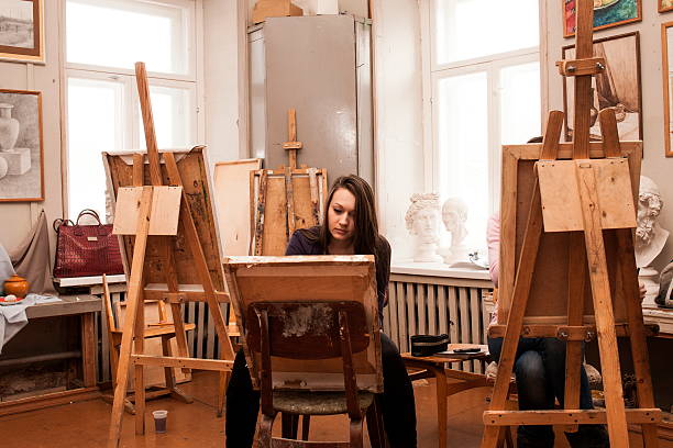 istock student in the studio for painting, drawing 468526228
