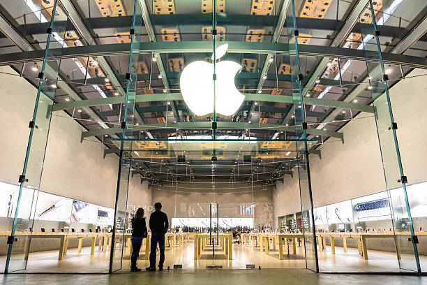 apple store en santa mónica, california, estados unidos - brand name fotografías e imágenes de stock