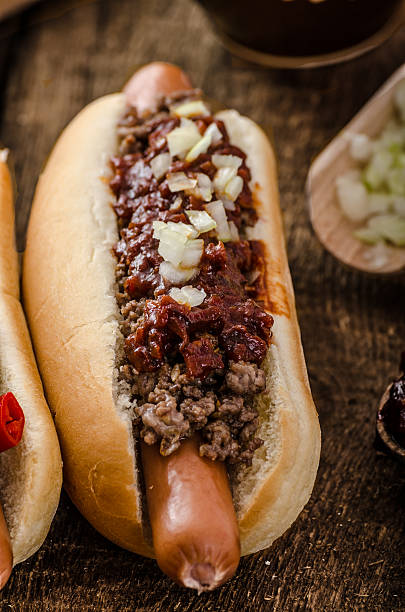 istock Chilli and vegetarian hot dog 468560734