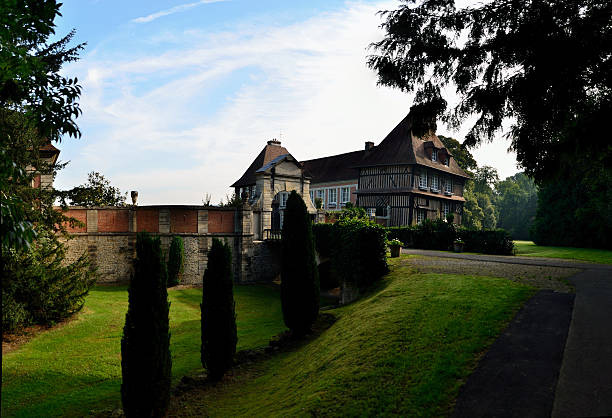 istock castle and garden area panorama 468562553