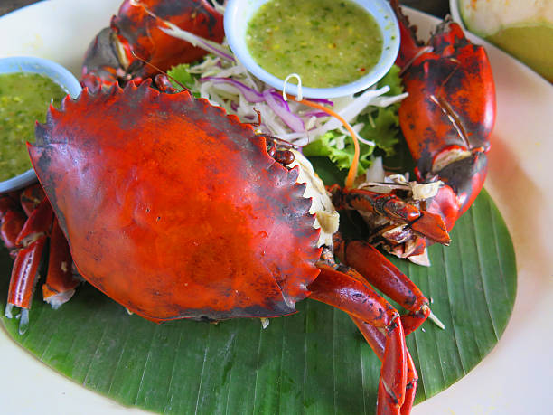 istock closed up the crab with seafood sauce 468577830