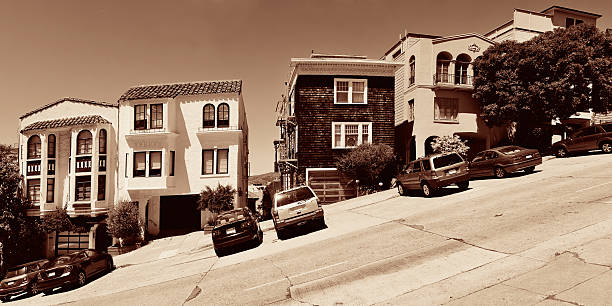 istock San Francisco street 468619288