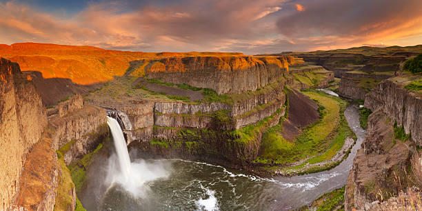 The Palouse Falls in Washington, USA, photographed in beautiful evening sunlight. A seamlessly stitched panoramic image.