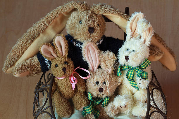 istock Easter Bunnies Family 468689478