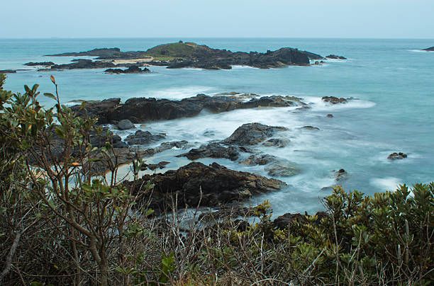 istock Waves crashing over rocks in Sawtell, Australia 468726649